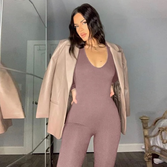 Long Sleeve Bodycon Jumpsuit Rompers Color Apricot Size S - Picture 3 of 6